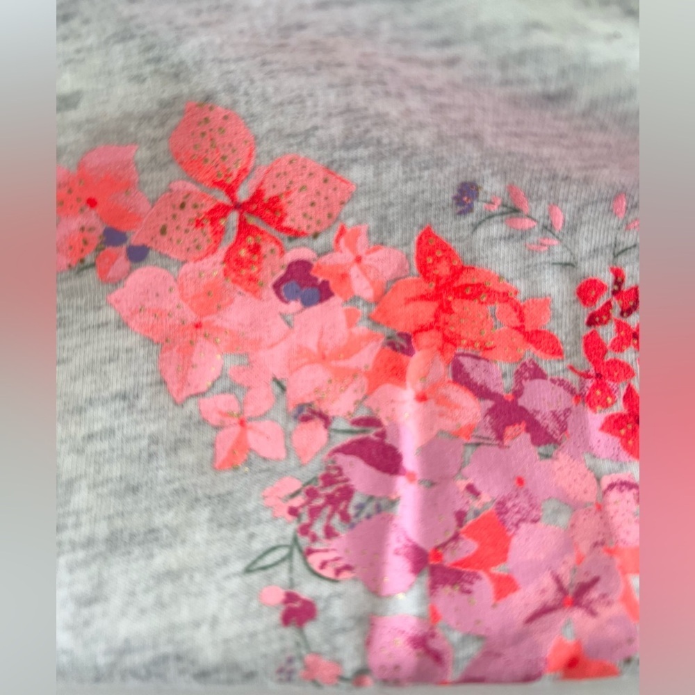 OshKosh B'gosh Gray w/Pink Floral Butterfly & Ruffle Hem, Graphic Tee | Girl 2T - Picture 5 of 5
